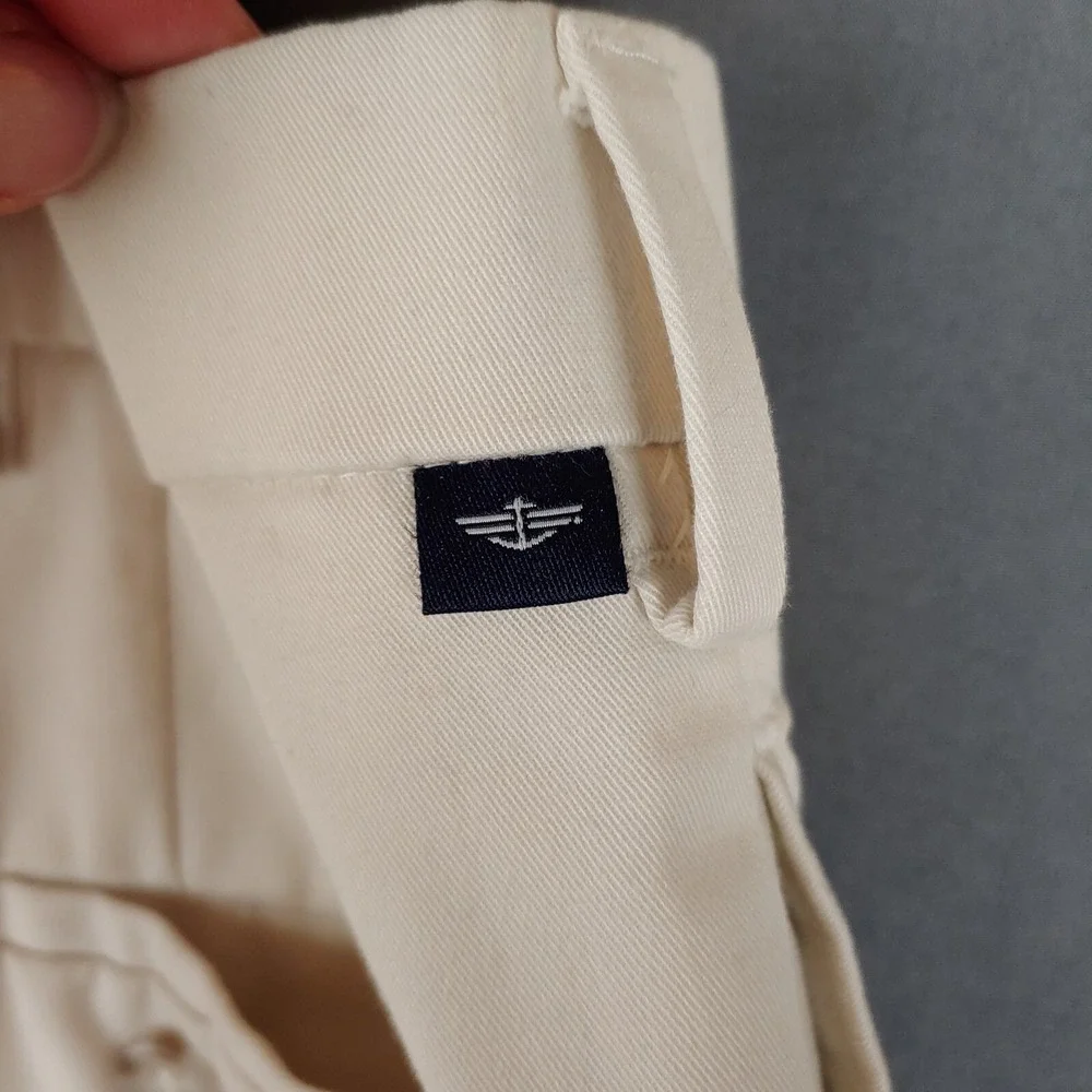 Dockers Pants‎ Mens 36x29 (Actual 37x27) Ivory Flat Front Relaxed Fit Golf Chino